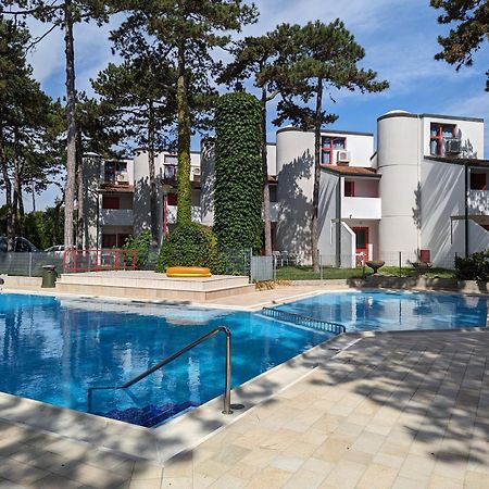 Holiday Village Lignano Sabbiadoro Esterno foto