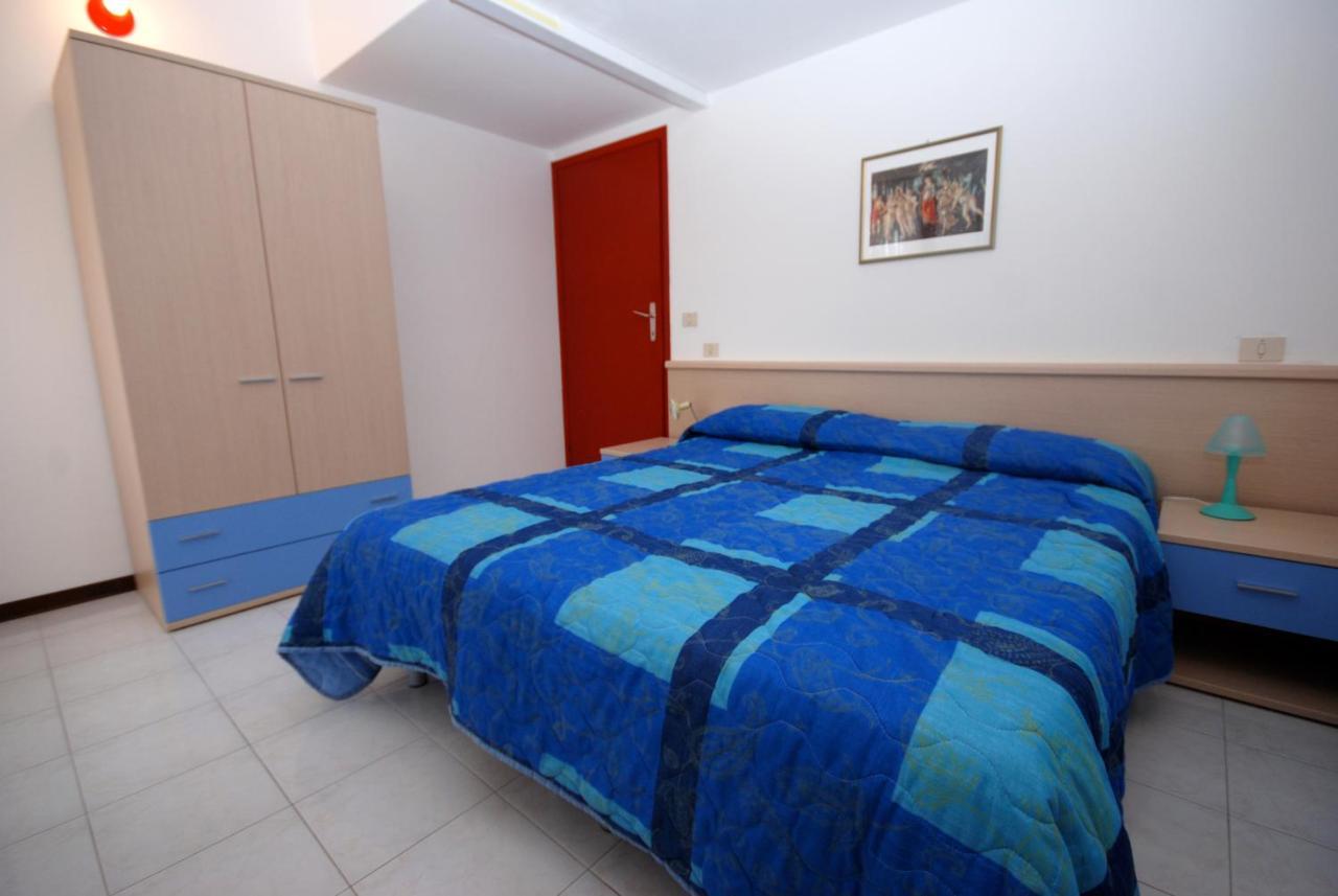 Holiday Village Lignano Sabbiadoro Esterno foto