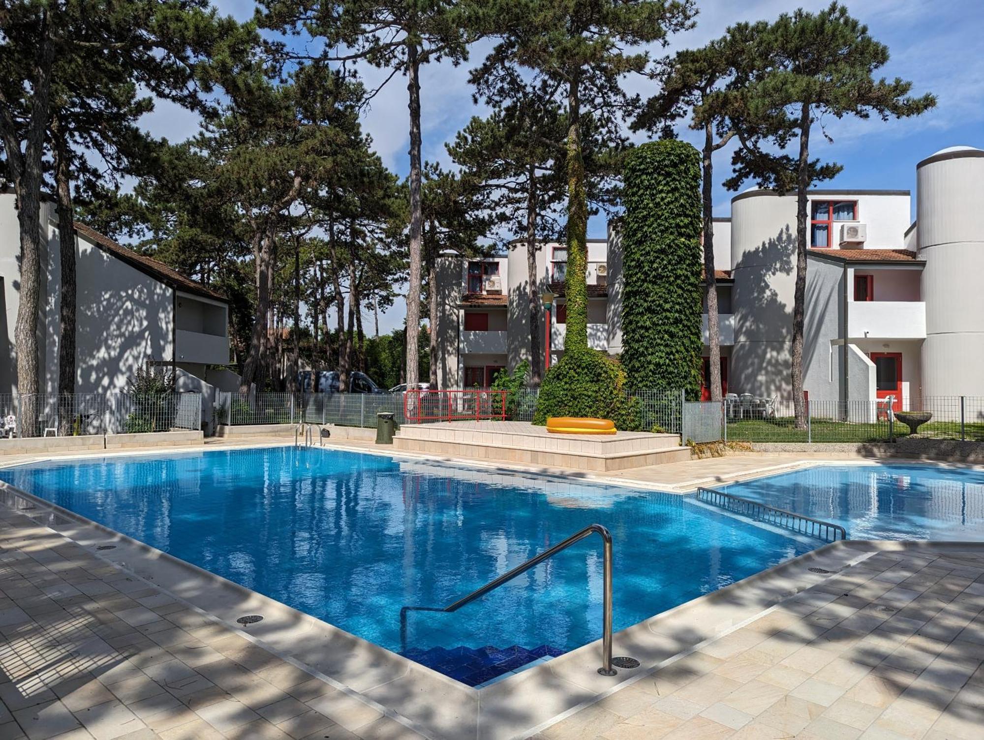 Holiday Village Lignano Sabbiadoro Esterno foto